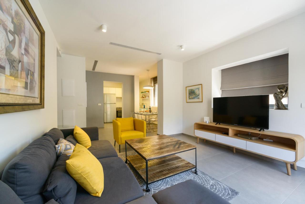 Sunny Luxury Apartments 텔아비브 외부 사진