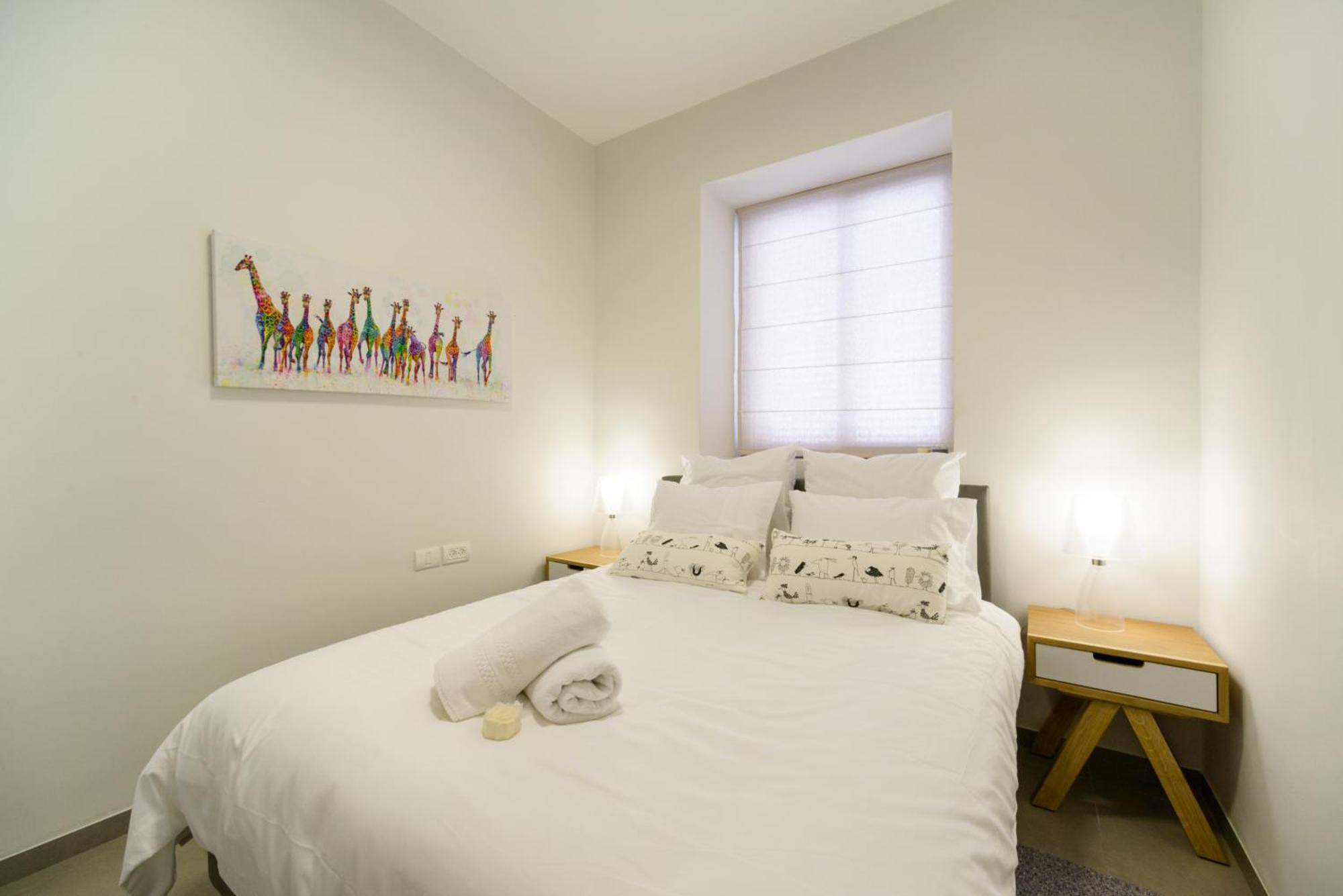 Sunny Luxury Apartments 텔아비브 외부 사진