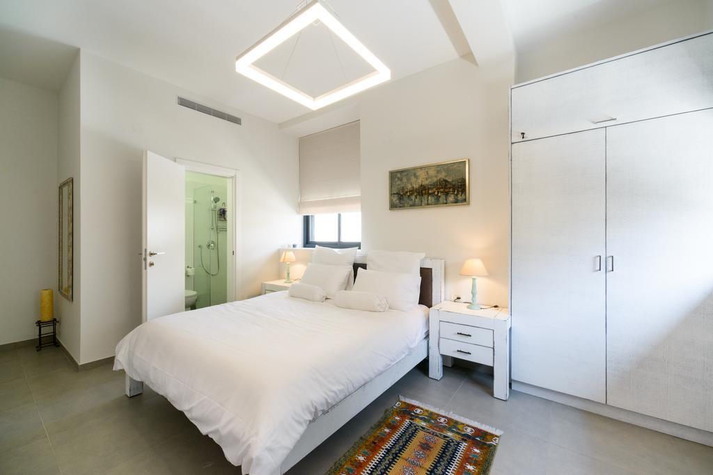 Sunny Luxury Apartments 텔아비브 외부 사진