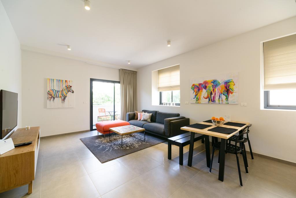 Sunny Luxury Apartments 텔아비브 외부 사진