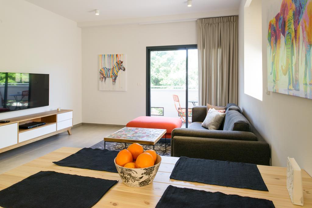Sunny Luxury Apartments 텔아비브 외부 사진
