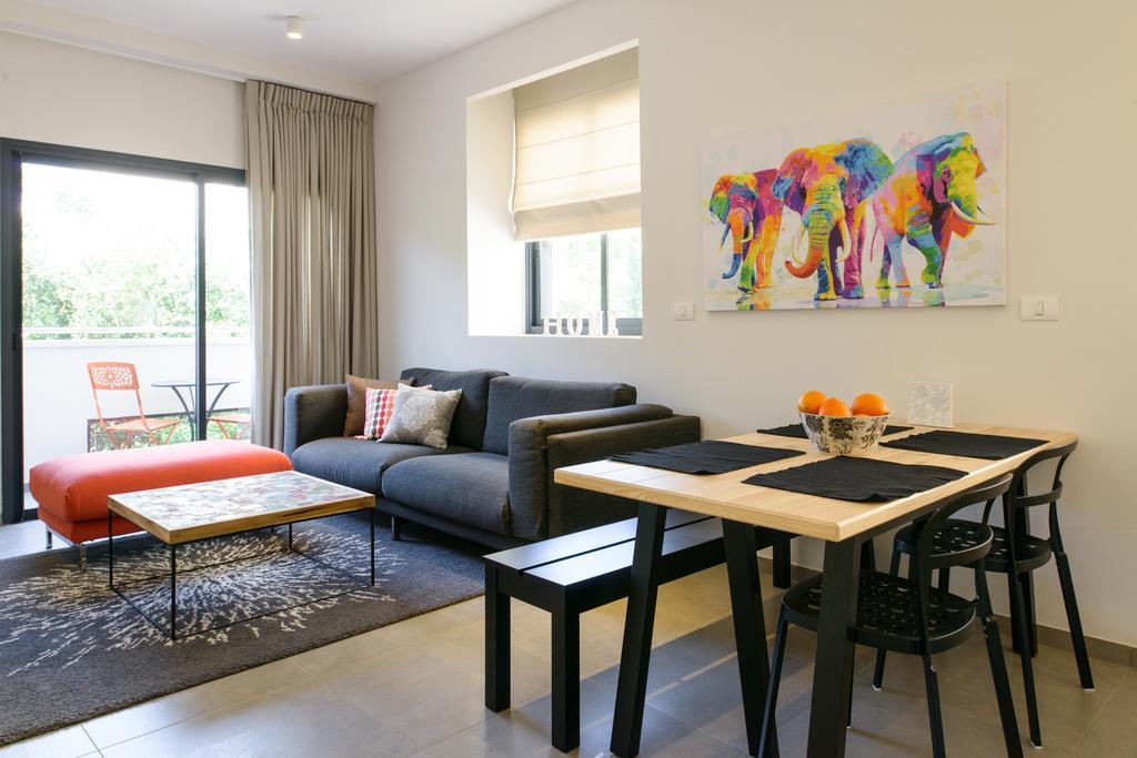 Sunny Luxury Apartments 텔아비브 외부 사진