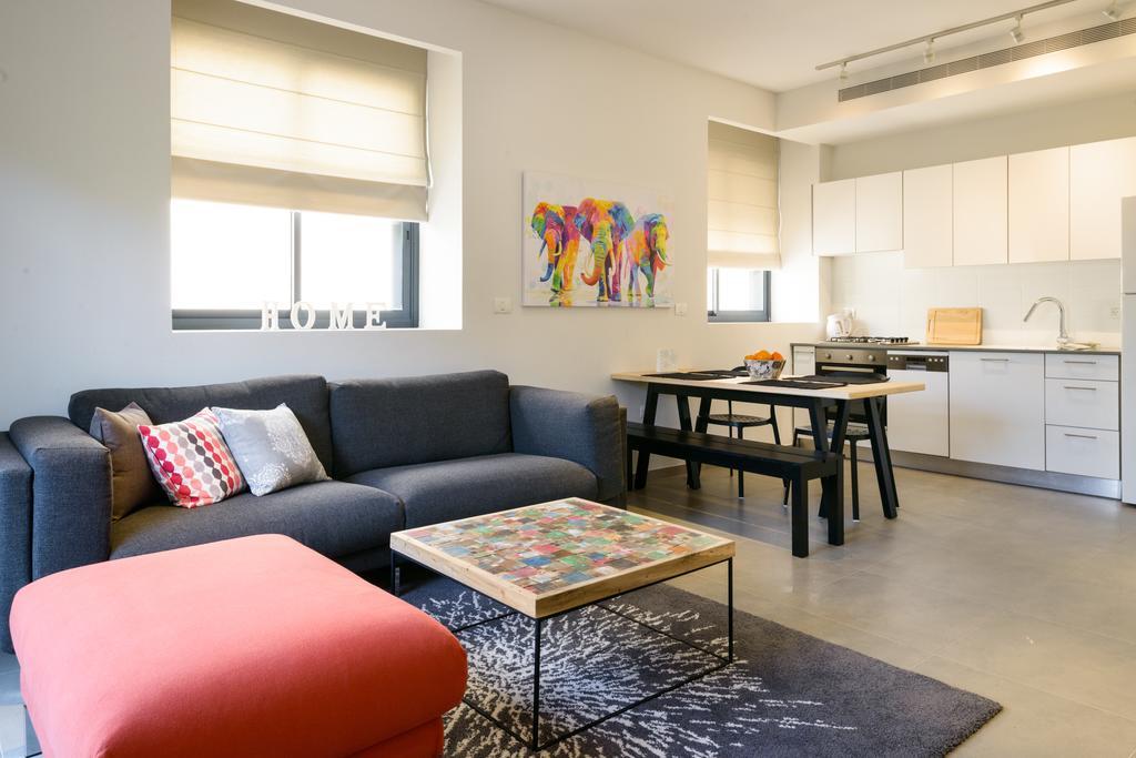 Sunny Luxury Apartments 텔아비브 외부 사진