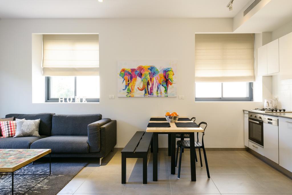 Sunny Luxury Apartments 텔아비브 외부 사진