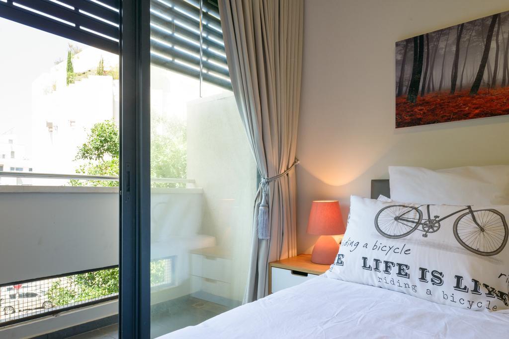 Sunny Luxury Apartments 텔아비브 외부 사진