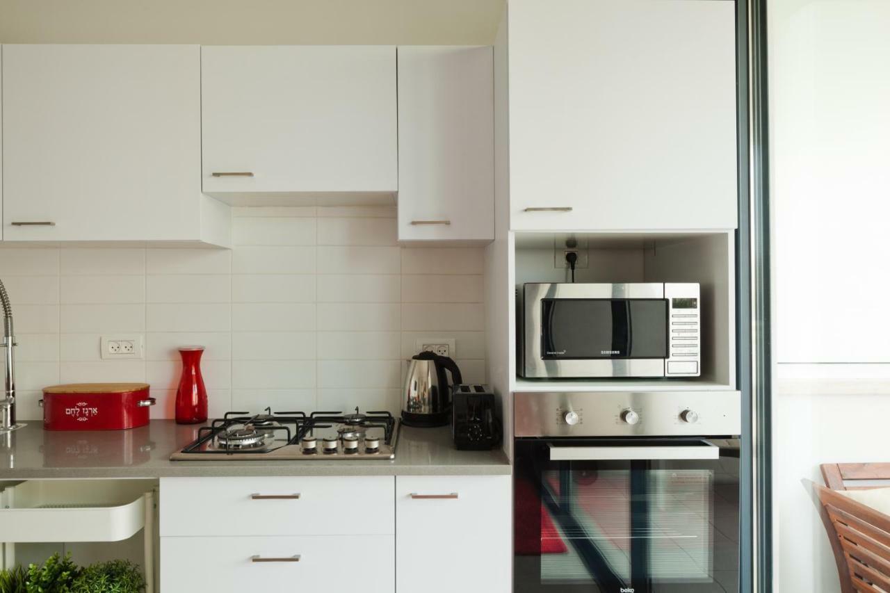 Sunny Luxury Apartments 텔아비브 외부 사진